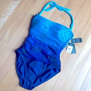 LAUREN Bathing Suit 😎